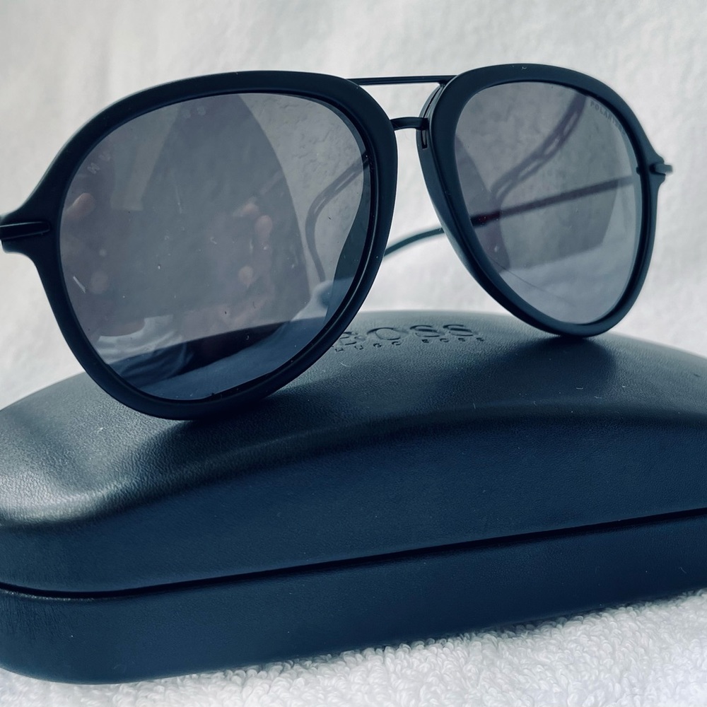 BOSS polarized aviator sunglasses